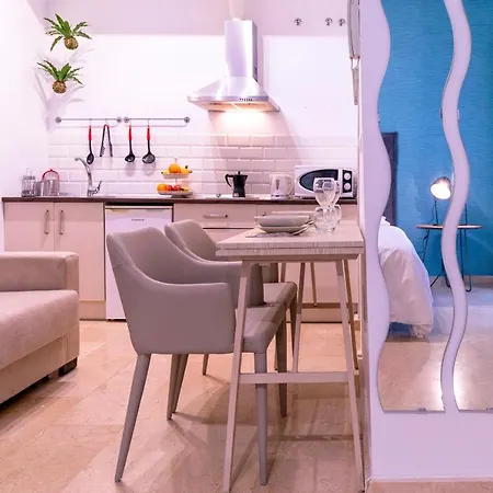 Málaga Central Suites Apartman *
