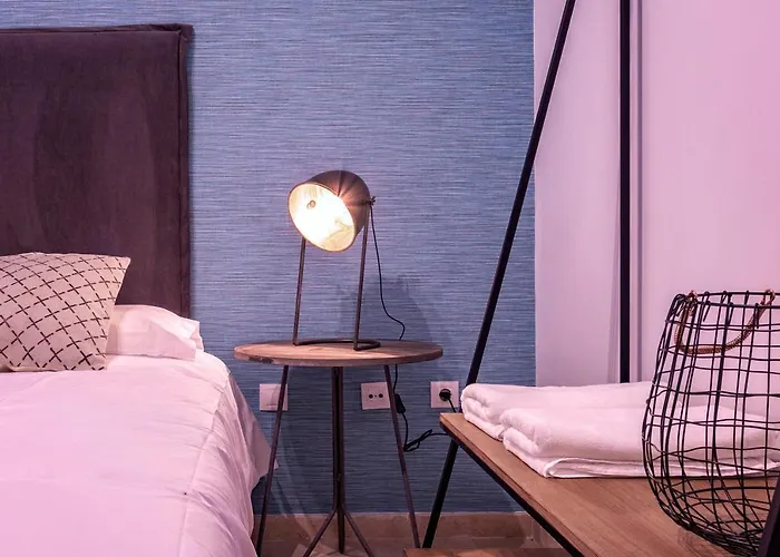 Malaga Central Suites شقة